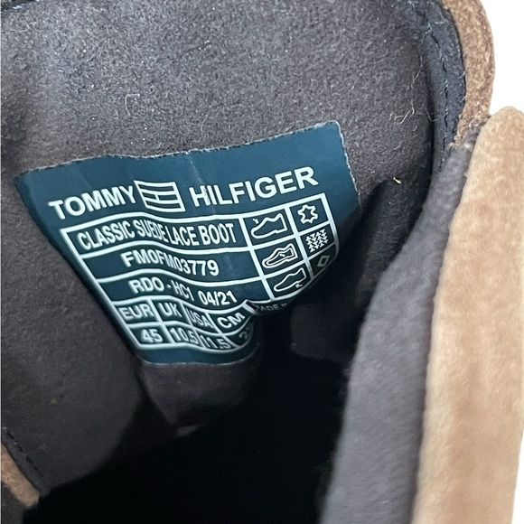 Tommy Hilfiger Men’s Classic Suede Lace  Chukka  Boot U.S. Size 11.5 - Picture 6 of 6